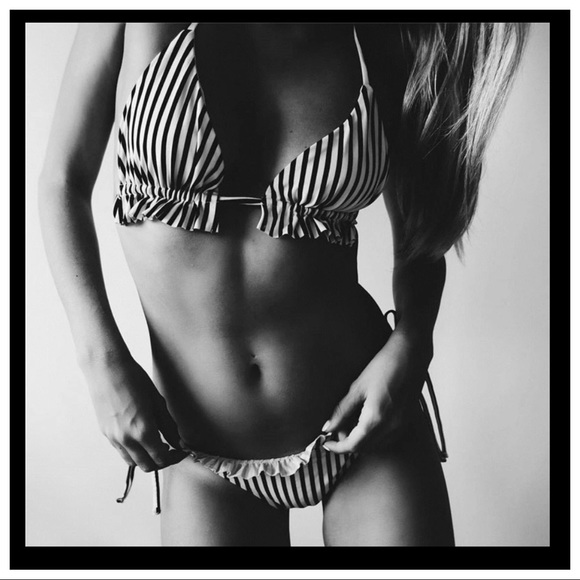 LEAH-Stripe String Tie Ruffle Bikini - Picture 4 of 8